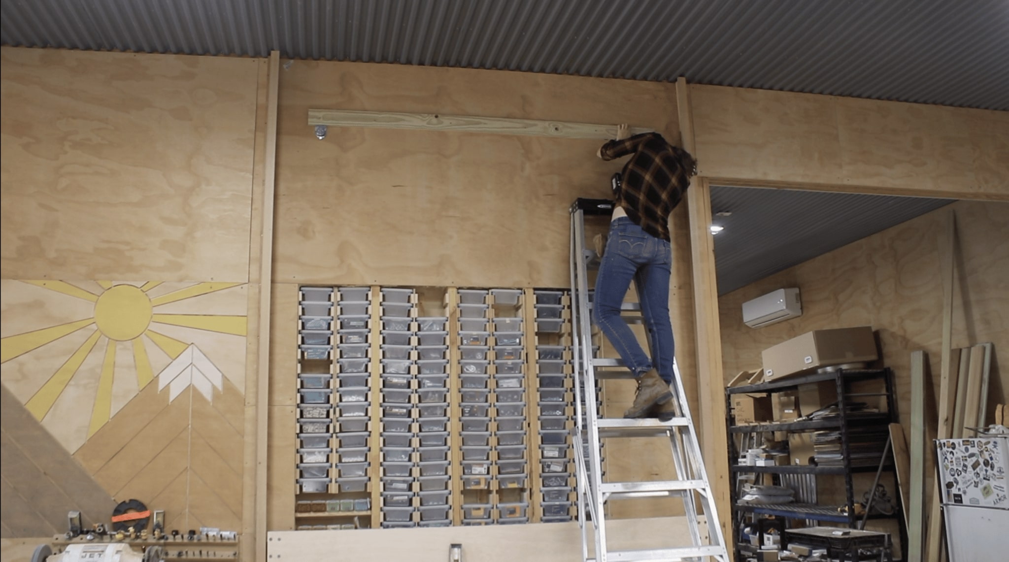 Rising Shelf 2 1 e1668633052239