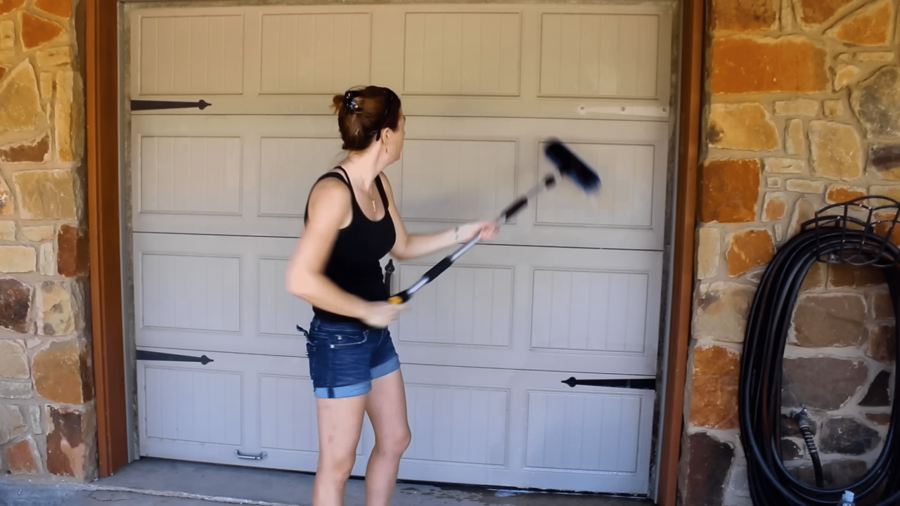 garage door 2